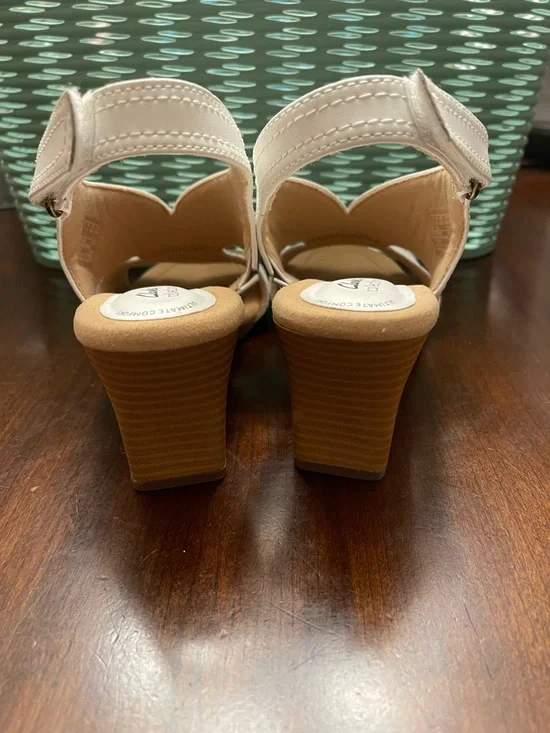 NWOT Clarks Kyarra Aster Wedge Sandal - Picture 5 of 7